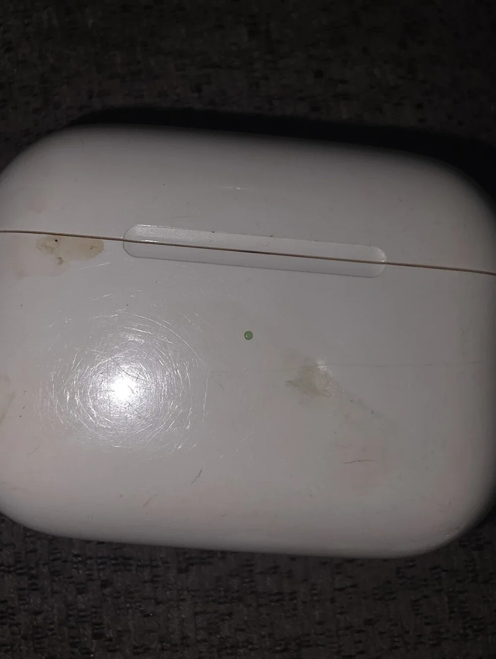 Apple sleek white